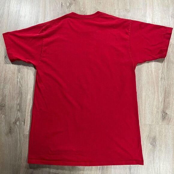 Vintage VelvaSheen Disney Mickey Mouse T-Shirt Men’s Size Large Red Made In USA - Picture 5 of 8